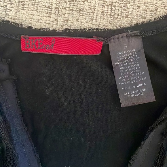 Black-lace dress up shirt - Picture 2 of 2